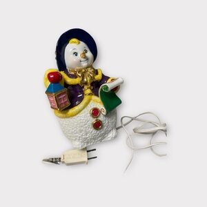 *** SOLD** Vintage Snowlady Lamp  Snowman  Light Christmas Holiday decor